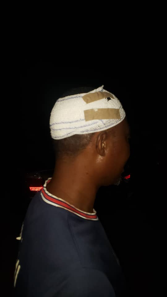 GbayiMedia's tweet photo. *The attack on the convoy of Prince Segun Gbayi, PDP candidate for House of Representatives, Lagos Mainland Constituency, injured two people in Makoko, Yaba, Lagos State.* https://t.co/VPGSp4g78N