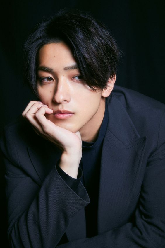 อิสระเข้าร่วมงานแต่งงานของเพื่อนร่วมแชร์เฮ้าท์ แม้หลายคนจะจำเขาไม่ได้เพราะภาพลักษณ์เปลี่ยนไปนิดหน่อย(?)ก็ตาม

ภาพบรรยากาศในงานแต่งอบอวลไปด้วยความรักแม้ในความตาย

ชวนให้ระลึกถึงเมื่อก่อนครั้งยังมีชีวิต