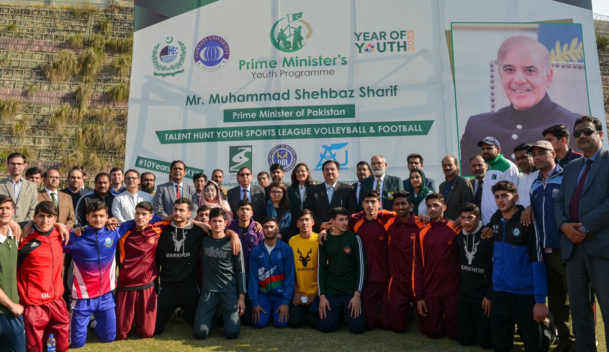 CUIofficial's tweet photo. The Football and Volleyball Talent Hunt Trials opening ceremony was held at Comsats University Islamabad in partnership with the Prime Minister's Youth Program and Higher Education.
#TalentHuntTrials #PrimeMinistersYouthProgram #HigherEducation #ComsatsUniversityIslamabad #sports https://t.co/42T4GKyCqG