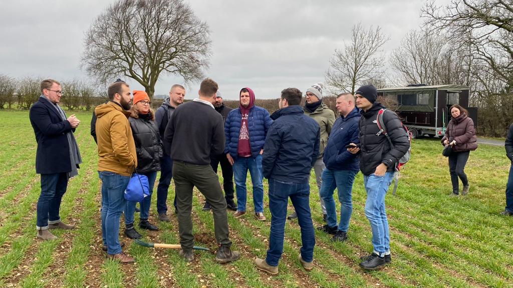 Matthew Addison (@matthew4addison) on Twitter photo Great experience the other day to host a group of polish farmers with <a href="/yara/">Yara International</a> and show them round Stainton Le Vale <a href="/OscarThacker2/">Oscar Thacker</a> Great experience the other day to host a group of polish farmers with <a href="/yara/">Yara International</a> and show them round Stainton Le Vale <a href="/OscarThacker2/">Oscar Thacker</a>