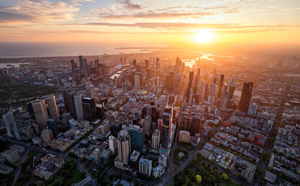 Andrew Griffiths tweet media