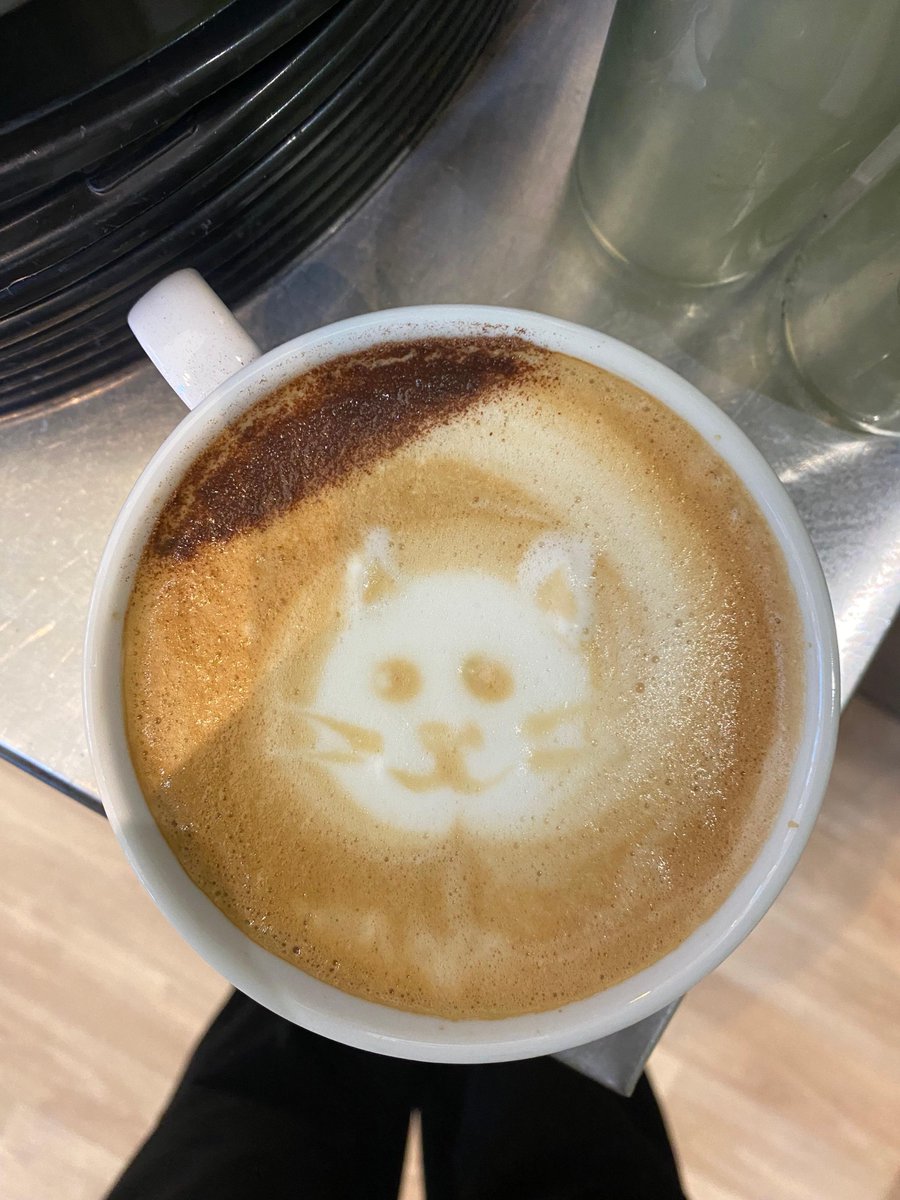 coffeesaints's tweet photo. Itโs Friday!!!!!! We hope you have the purrfect weekend planned! ๐ธ
#CuteCoffee #EdinburghCafes #EdinburghCoffeeShops #EdinburghCoffee #Cat #Socent #CoolCoffee #Weekend #friday #edinburgh https://t.co/kq2vftiXX8