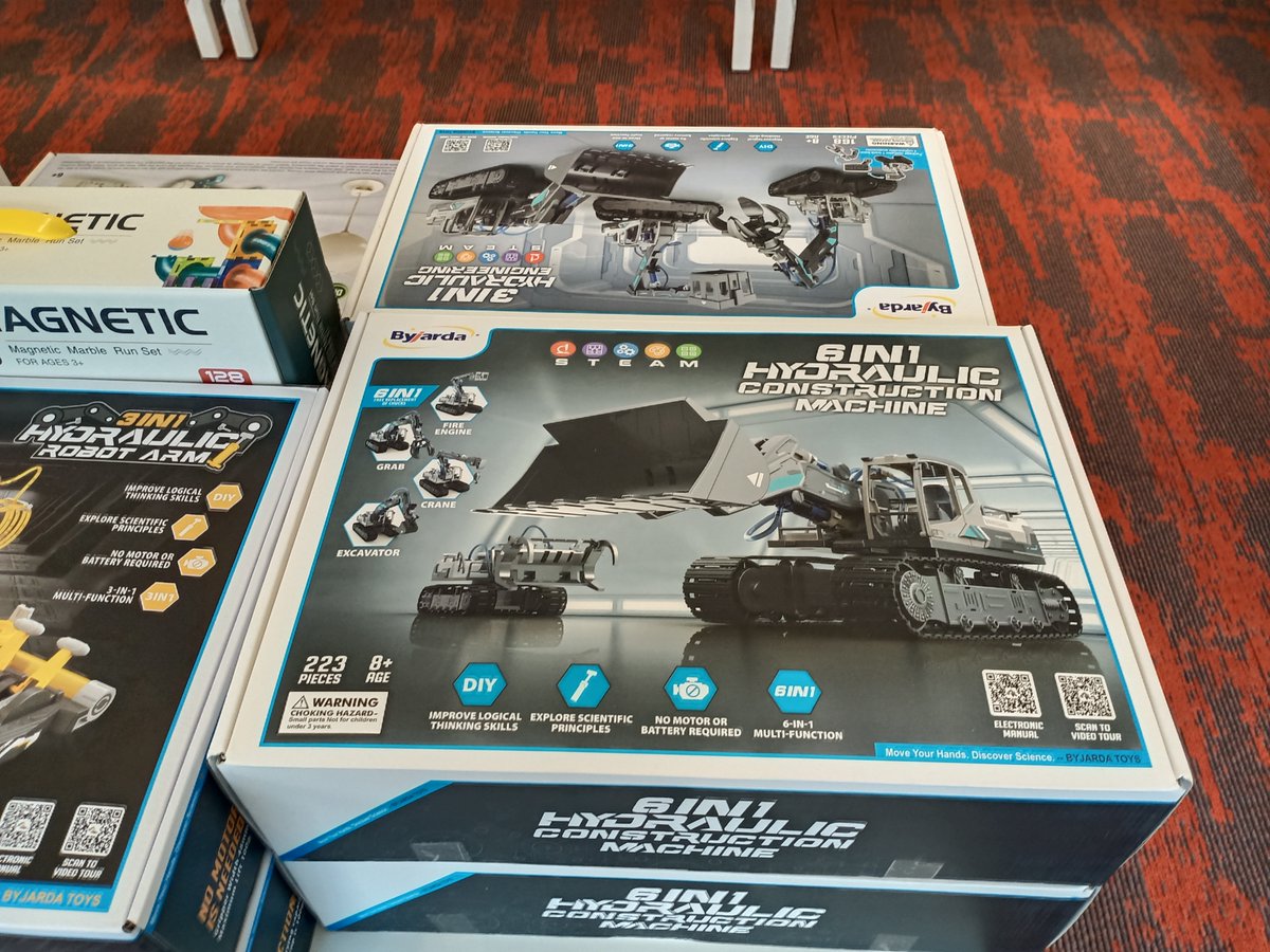 LibraryHISKL's tweet photo. Book Fair on Monday. See some of the educational toy collections already here. See u all next week! #HIS_learning 
@HELPISKL https://t.co/SCCToyuTjQ