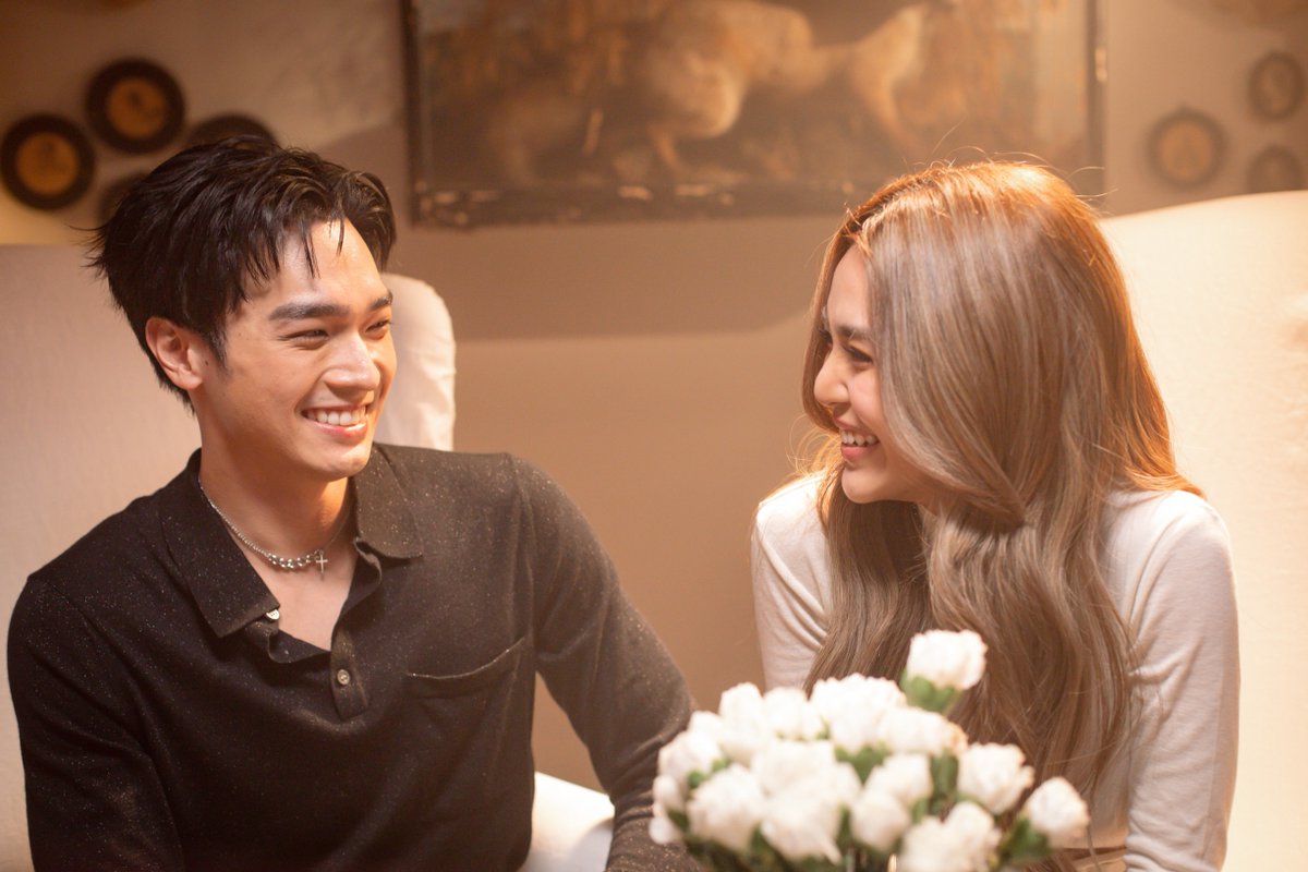 entknews's tweet image. “โอบ โอบนิธิ”  เผยอีกแพสชัน  เปิดตัวในฐานะศิลปินน้องใหม่  พร้อมปล่อยเพลง “ต่อให้เธออยู่ไกล (Moon to Mars)” เพลงแรกในชีวิต!! #ต่อให้เธออยู่ไกลOABNITHIFirstSingle #ต่อให้เธออยู่ไกล #MoontoMars #โอบนิธิ #Oabnithi =&amp;gt; en-tk.com/?p=236447 #entknews