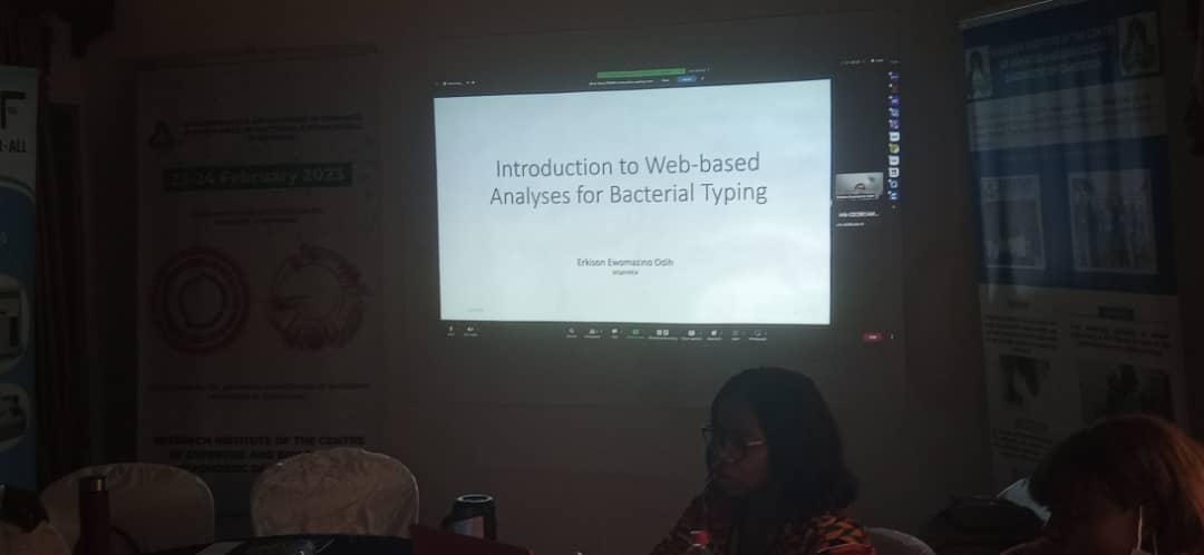 cedbcam_ri's tweet photo. End of Day2 of our #bioinformatics workshop. @bioinfo_erkison took our participants through web-based bacterial typing tools #mlst #pubmlst #serotyping #seqsero and #speciator of @Pathogenwatch. 

@AfricaSeq
@JunoSeq
@pneumowatch 
@LFounou 
@CarrelFounou 
@ArmandoDjiyou https://t.co/Cagm1p2eLN