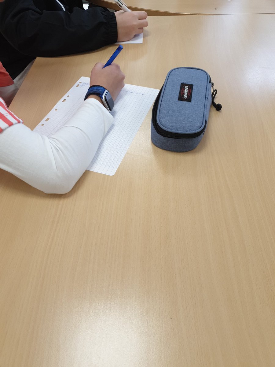 EMI_CLEMI Dijon tweet media