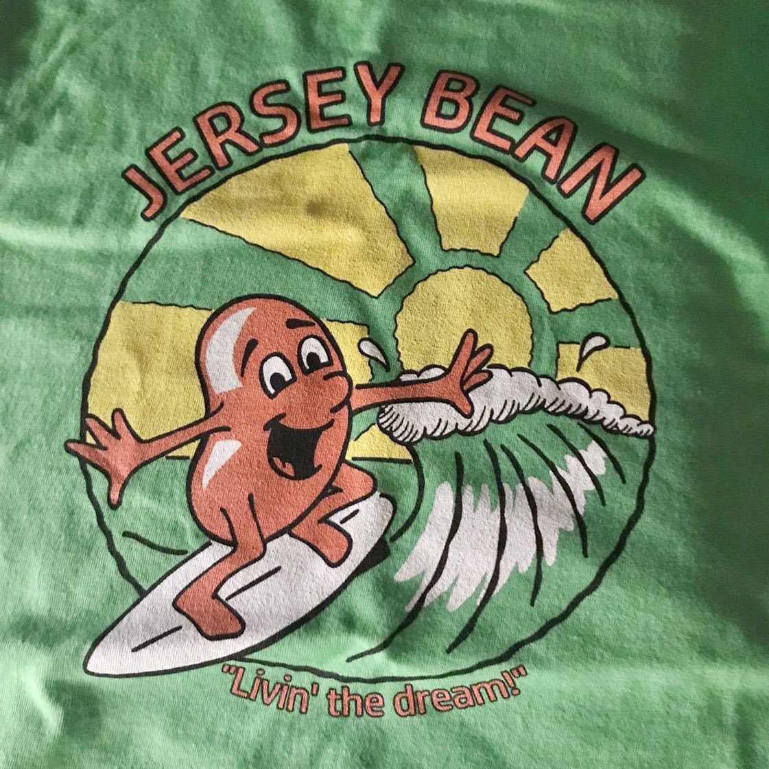 ByLaurieDesigns's tweet photo. Yet more evidence that ‘Jersey Beans’ do, in fact, ‘live the dream’!
.
Jersey nephew Evan rockin’ the T-shirt in his ‘second home’ -Sri Lanka.
.
#jerseybean #jerseychannelislands #islandofjersey #bylauriedesigns #jerseysurf #surfingjersey #ezk
.
https://t.co/HAVfteNQ0Y https://t.co/ImgLIWkSsh