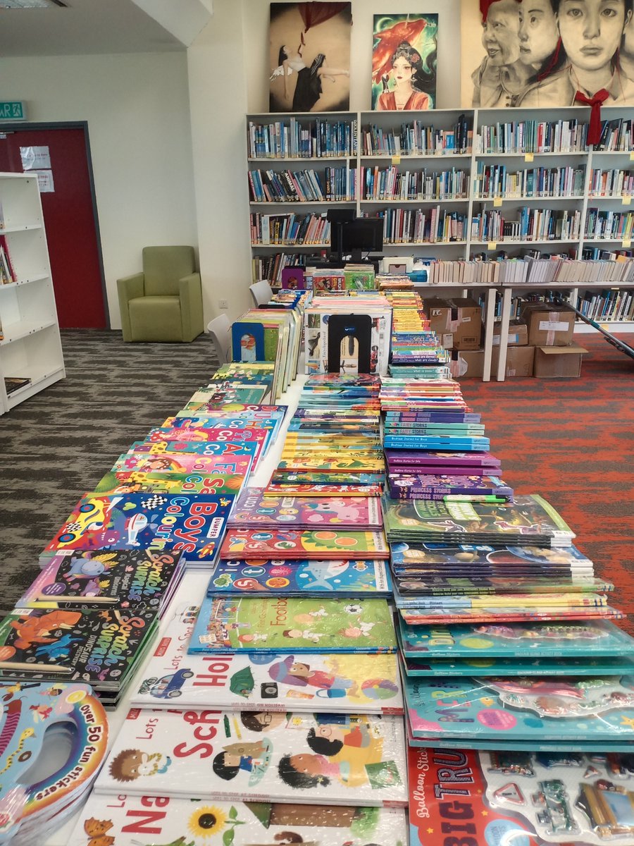 LibraryHISKL's tweet photo. Book Fair on Monday. Books Collection. More to go.See u all next week! #HIS_learning 
@HELPISKL https://t.co/RfThV4hYRO
