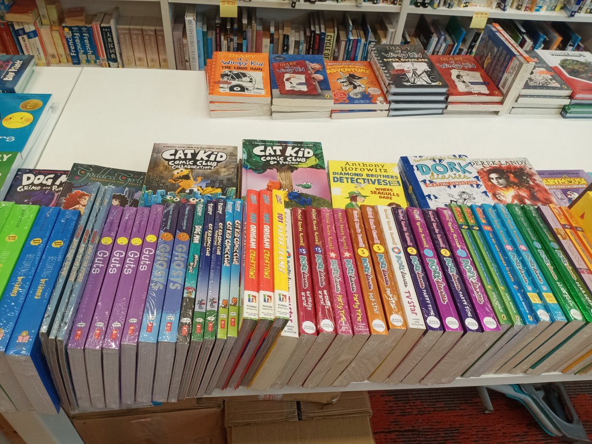 LibraryHISKL's tweet photo. Book Fair on Monday. Books Collection. More to go.See u all next week! #HIS_learning 
@HELPISKL https://t.co/RfThV4hYRO