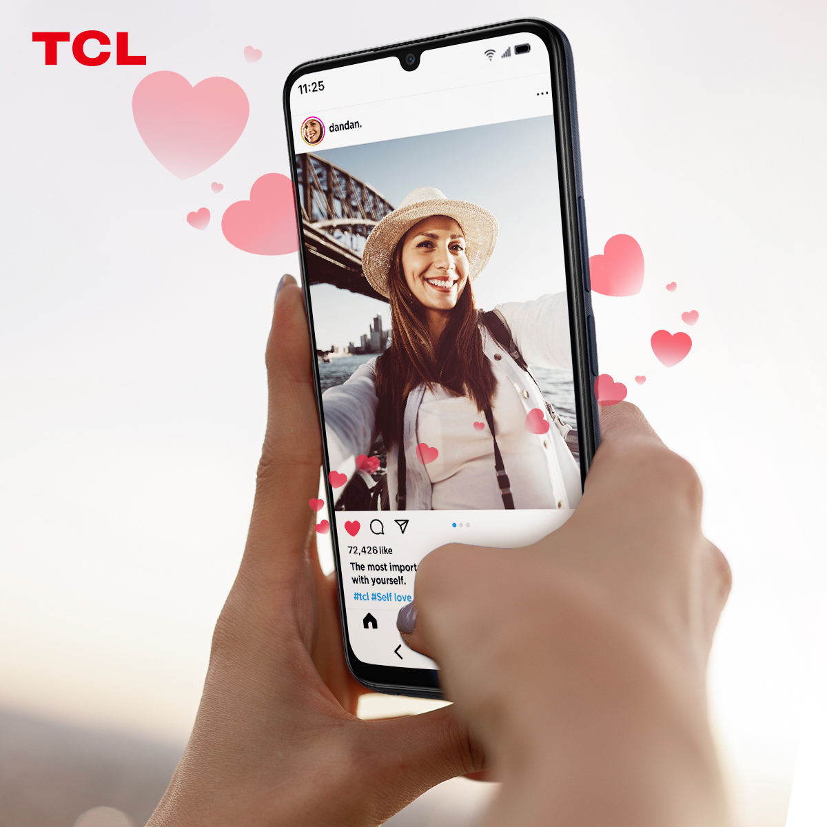 TCL_Brand's tweet photo. Solo Traveling TCL style: See what you love, visit where you love, be who you love. Simple. 
#TCLINSPIREGREATNESS 
#SharewithTCL 
#TCL408 🔗https://t.co/LpvyndA4wS https://t.co/WQhAwhRYUu
