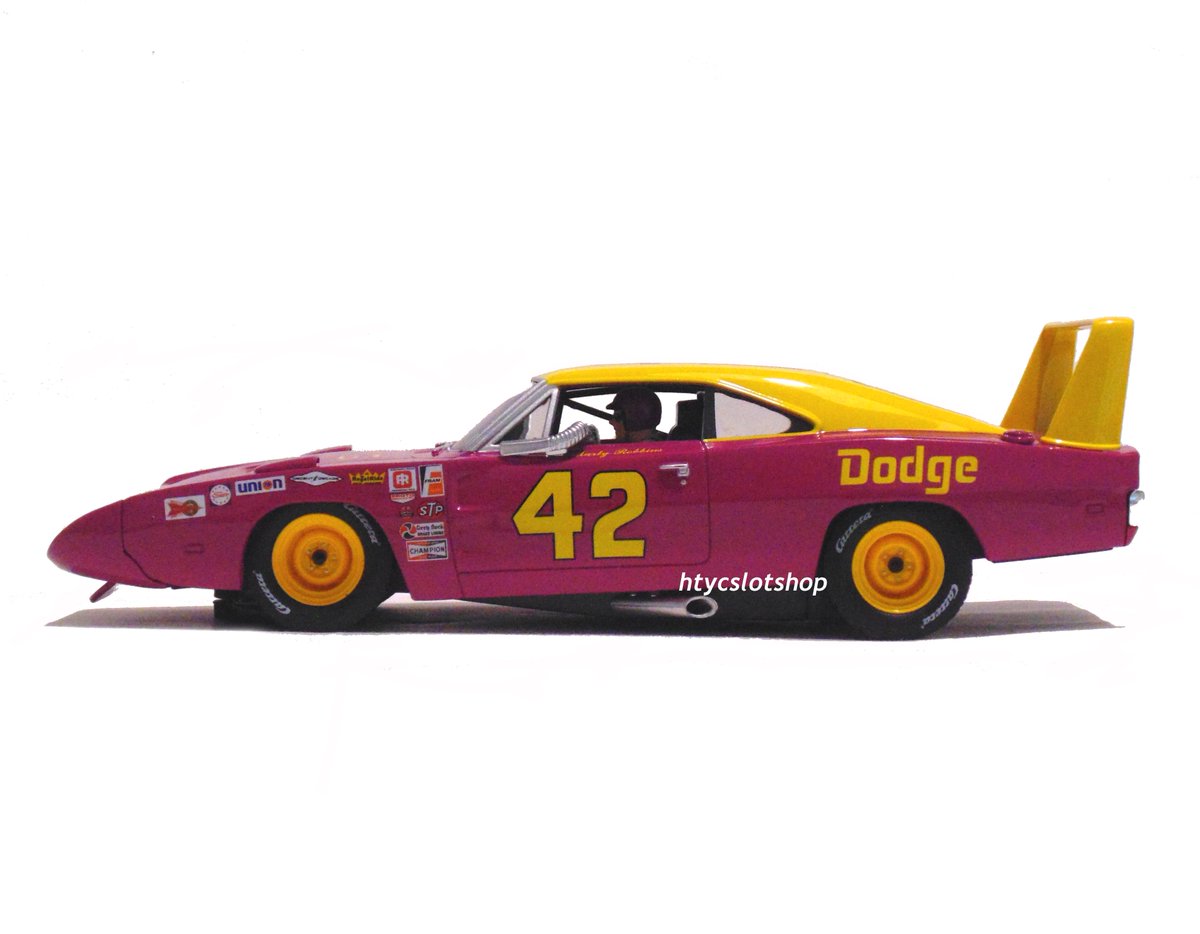htycslotshop's tweet photo. Dodge Charger Daytona #42
Nascar 1969
Marty Robbins
By Carrera Evolution
PVP: 39,99 euros
https://t.co/vhe3ZIVttk https://t.co/O93y1J4Bip