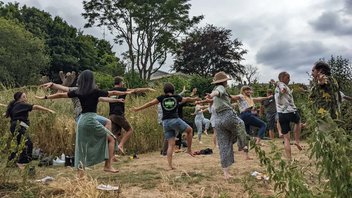 Calling all Londoners... 3 more days to apply! Join London National Park City’s Rangers Programme as a volunteer to help make the city greener, healthier and wilder. #LNPCRanger #nationalparkcity #Londonvolunteer nationalparkcity.london/apply-to-be-ra…