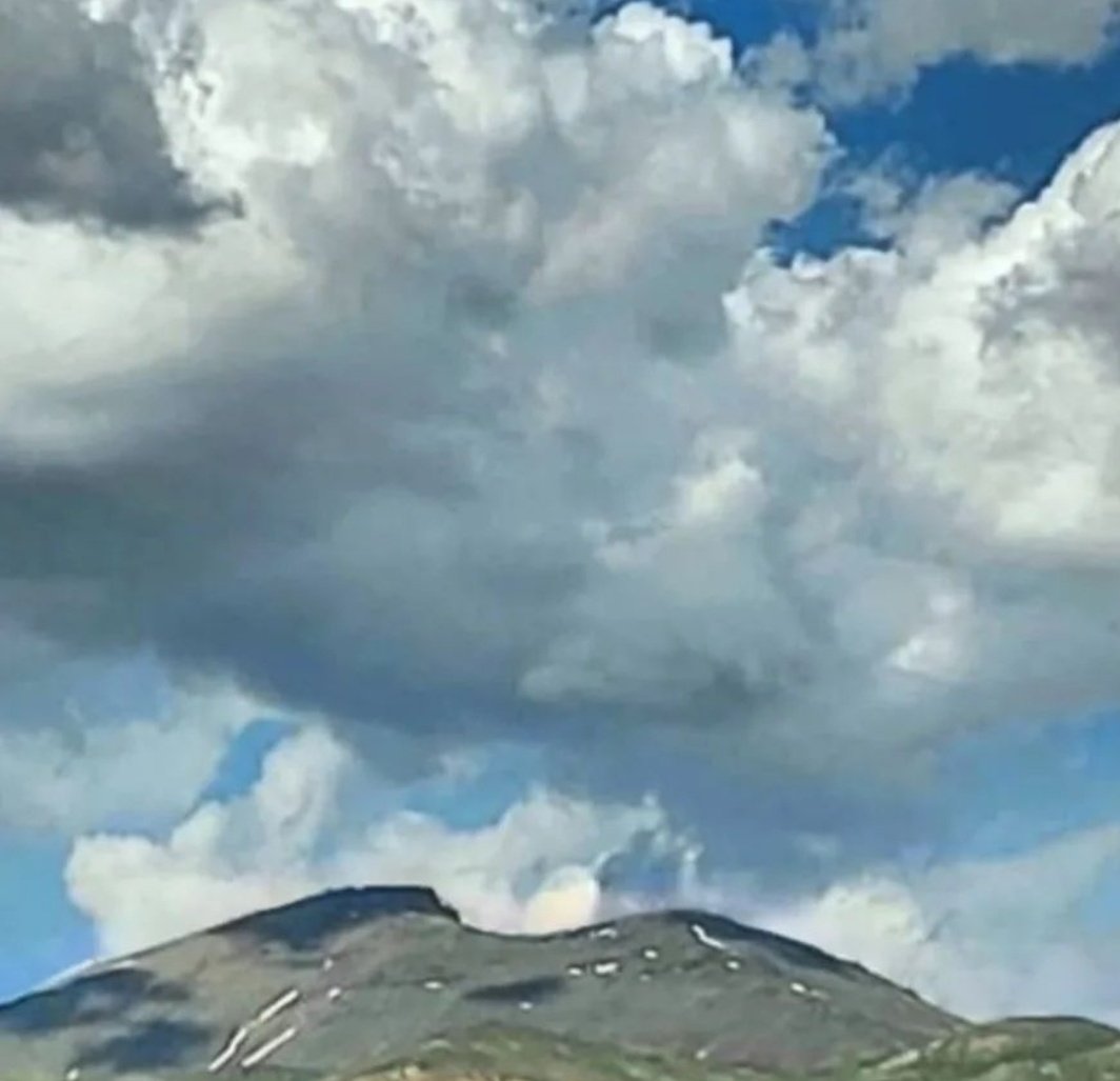 golrizafshar's tweet photo. #MountSheba #westazarbaija #Iran https://t.co/nJdO020AVL