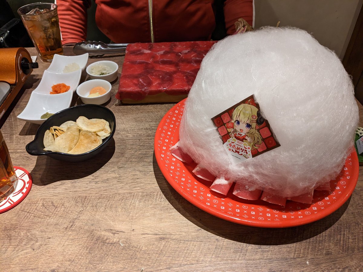 角巻わため 「おなかいっぱいだー!これだけは言っておく…ラムしゃぶごっさ…うまかった……めり乃」|鶏ぽんのイラスト