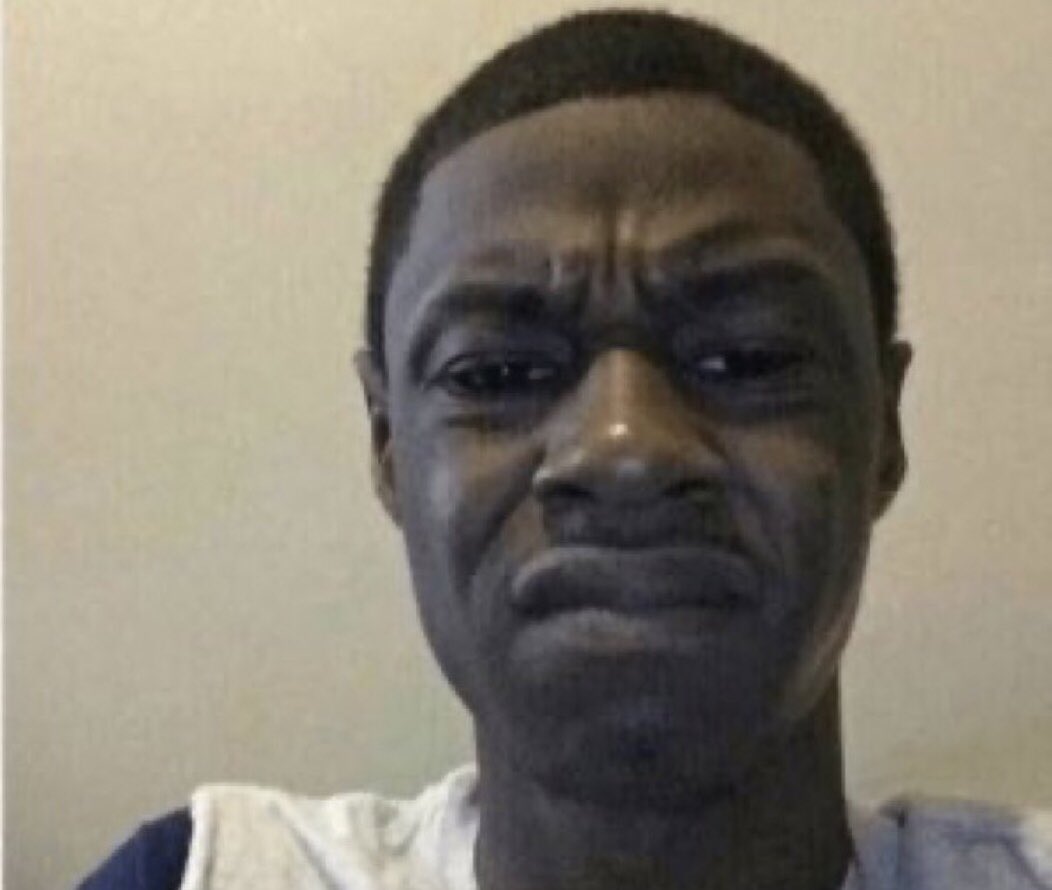 A VOLTE DEVI SOLO FARE QUESTA FACCIA ED ANDARE AVANTI