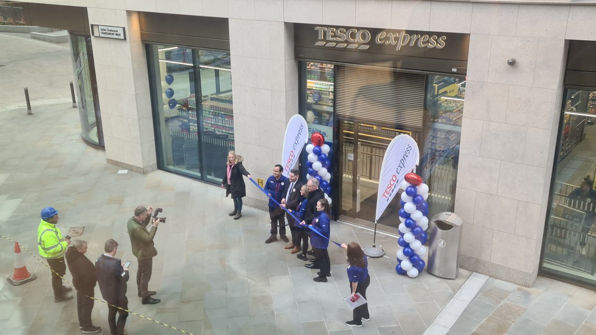 shazyhx's tweet photo. Best thing that happened to those of us who work in Charlemont sq, Dublin 2! @TescoIrl https://t.co/aCennsu6wh