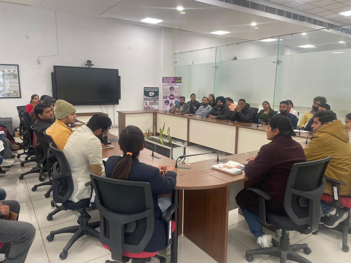 AbicHisar's tweet photo. Orientation Workshop was conducted at ABIC for Newly appointed Staff at CCSHAU. The objective behind this workshop was to motivate the faculty to direct and boost the students and farmers to move towards agripreneurship.

#abic #ccshau #nabard #incubationcentre #innovation https://t.co/Hls2WbzcYX