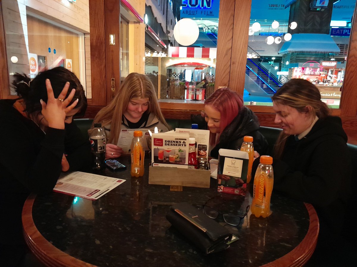 RoutesSFAD (@sfadroutesyp) on Twitter photo Fab night playing #crazygolf finished off with some fab food #FrankieandBennys #makingmemories #friendship <a href="/PamSFAD/">Pamela Burns</a> <a href="/ScotFamADrugs/">Scottish Families Affected by Alcohol and Drugs</a> <a href="/Charli_SFAD/">Charli_SFAD</a> <a href="/clairesfad/">Claire from #TeamSFAD</a> Fab night playing #crazygolf finished off with some fab food #FrankieandBennys #makingmemories #friendship <a href="/PamSFAD/">Pamela Burns</a> <a href="/ScotFamADrugs/">Scottish Families Affected by Alcohol and Drugs</a> <a href="/Charli_SFAD/">Charli_SFAD</a> <a href="/clairesfad/">Claire from #TeamSFAD</a>