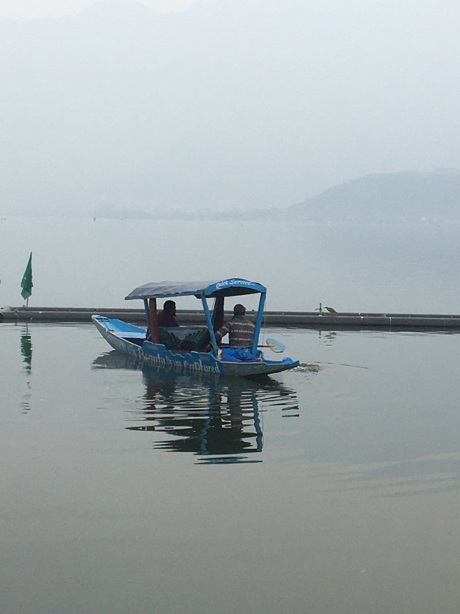 viru361's tweet photo. #dallake Srinagar…. https://t.co/LtMqE7gbq7