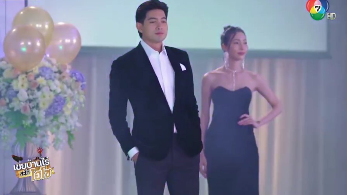 FajarHyeong's tweet photo. 📺 Thailand Dramas
The in-Laws / เขยบ้านไร่สะใภ้ไฮโซ (Channel 7, 2022)
Inilah mengapa kita gak boleh menilai seseorang dari luarnya saja walaupun dihina desa kampung tapi terbukti Gorgeous🔥Bravo Khun Nin 😍😘
#TheInLaws #KemHussawee #MookMookda #BenSantiraj https://t.co/fTPZxPqcYb
