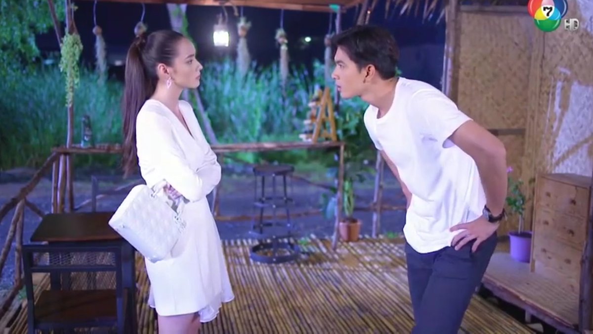 FajarHyeong's tweet photo. 📺 Thailand Dramas
The in-Laws / เขยบ้านไร่สะใภ้ไฮโซ (Channel 7, 2022)
Dari dulu ya ini Mookda kalu peranin drama itu naif nya setengah mati jadi kesel sendiri berasa cantik banget kali ya sorry efek cemburu 😁😂
#TheInLaws #KemHussawee #MookMookda #BenSantiraj https://t.co/UGnAWRoqvL