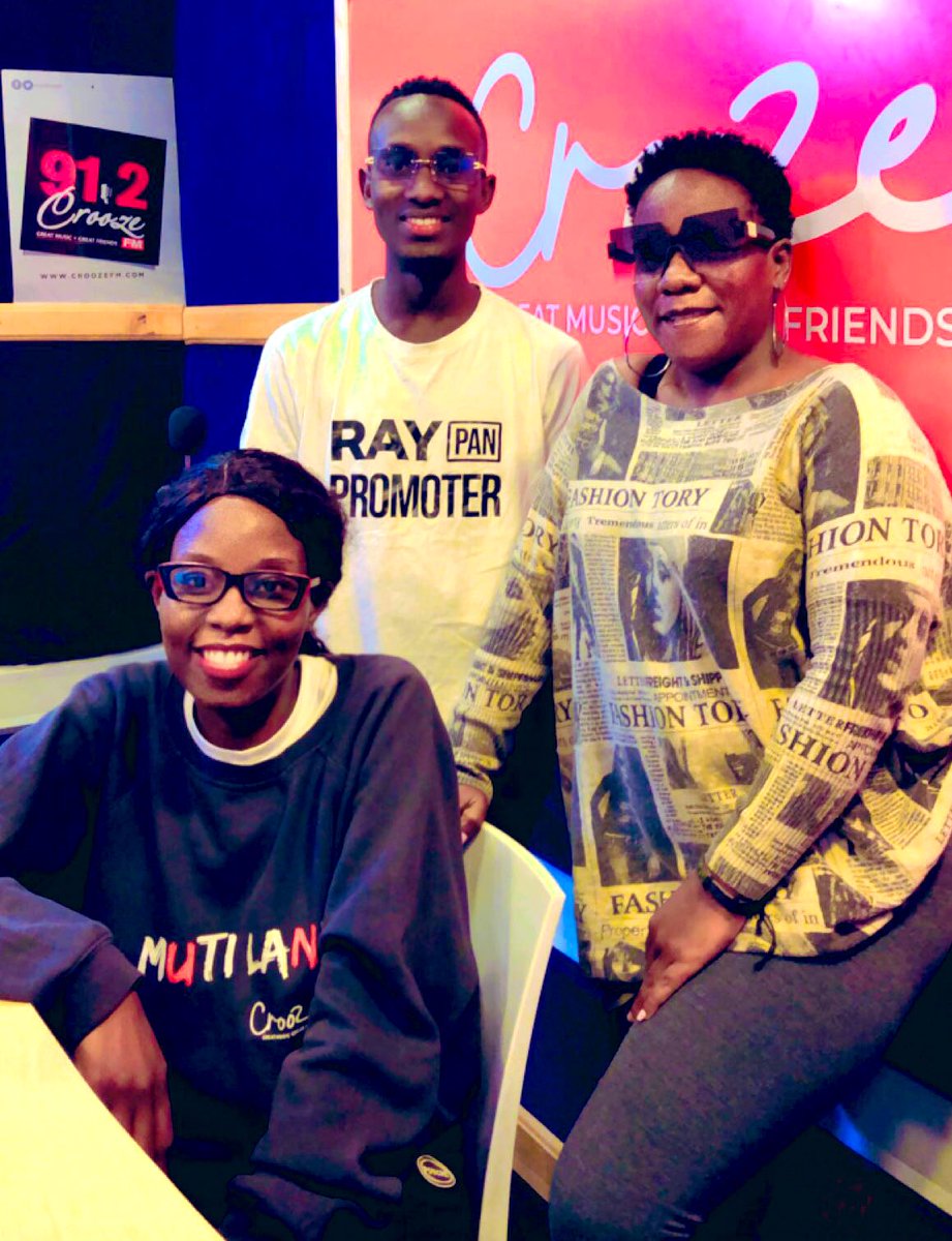 irenekayemba1's tweet image. Thanks Bagyenzi for hosting me live on crooze Fm 
#propert
@912CroozeFM @Inyaaclare @starcentdj