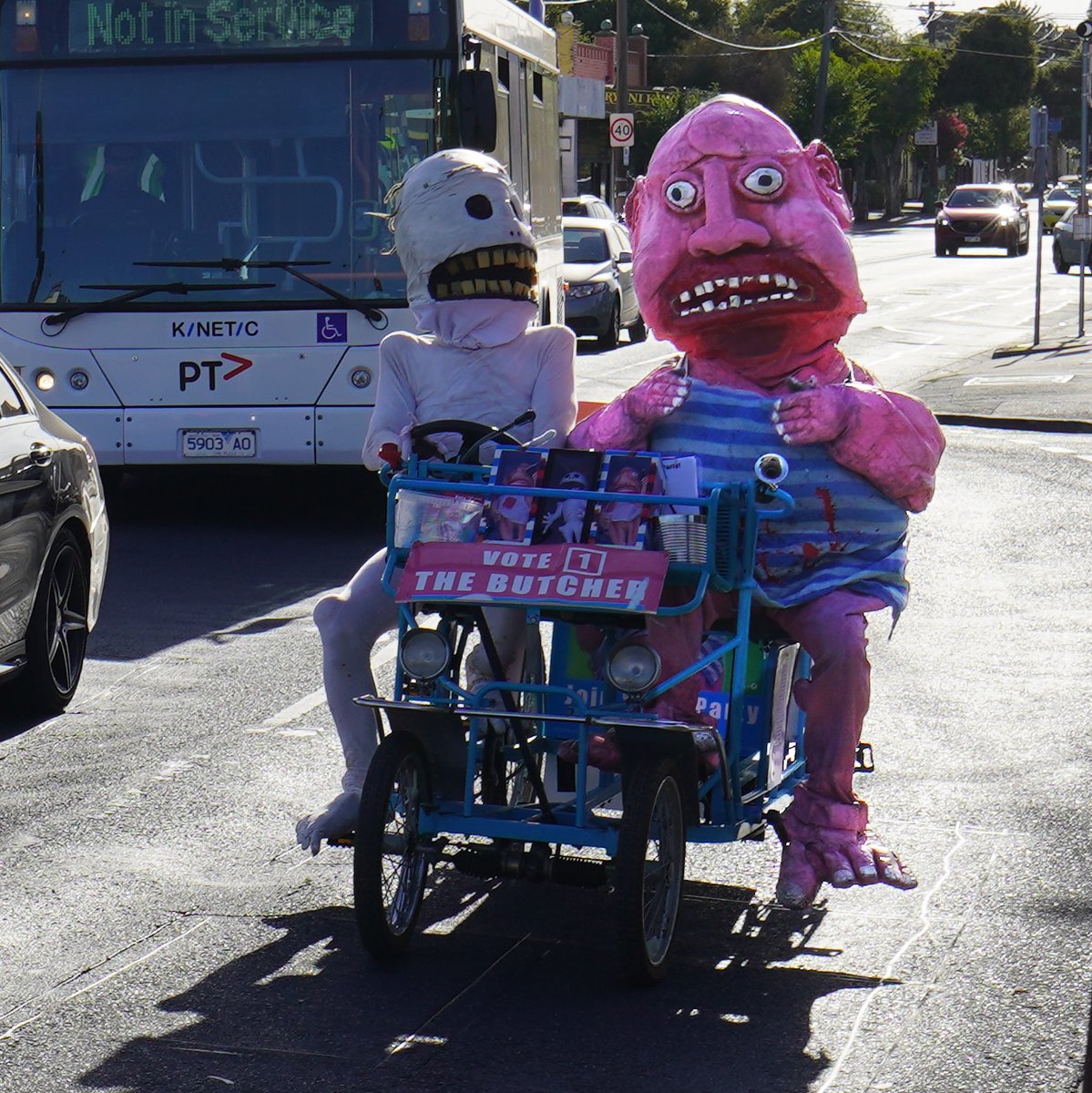 snuffpuppets's tweet photo. Skully &amp; Butcher heading down to #CriticalMass  - Franco Cozzo Edition! @BikeWestVic https://t.co/YPuJKvjPzN