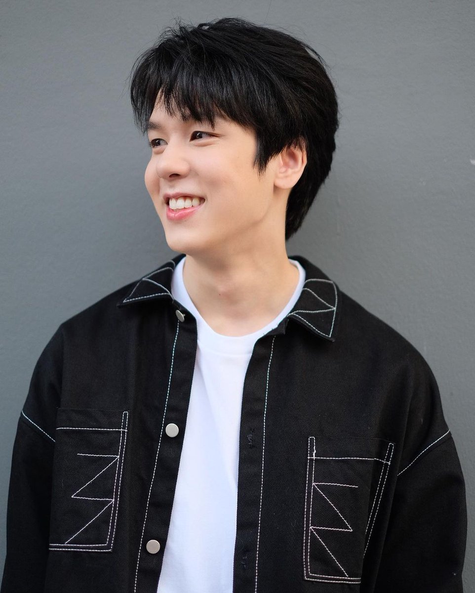 Pporsche_Home's tweet photo. [bew_makeup IG] 06/02/23
ต้าวโพชิ น่ารักกก 😍
#พอร์ชเป็นบ้า https://t.co/1ApW2l0VV3