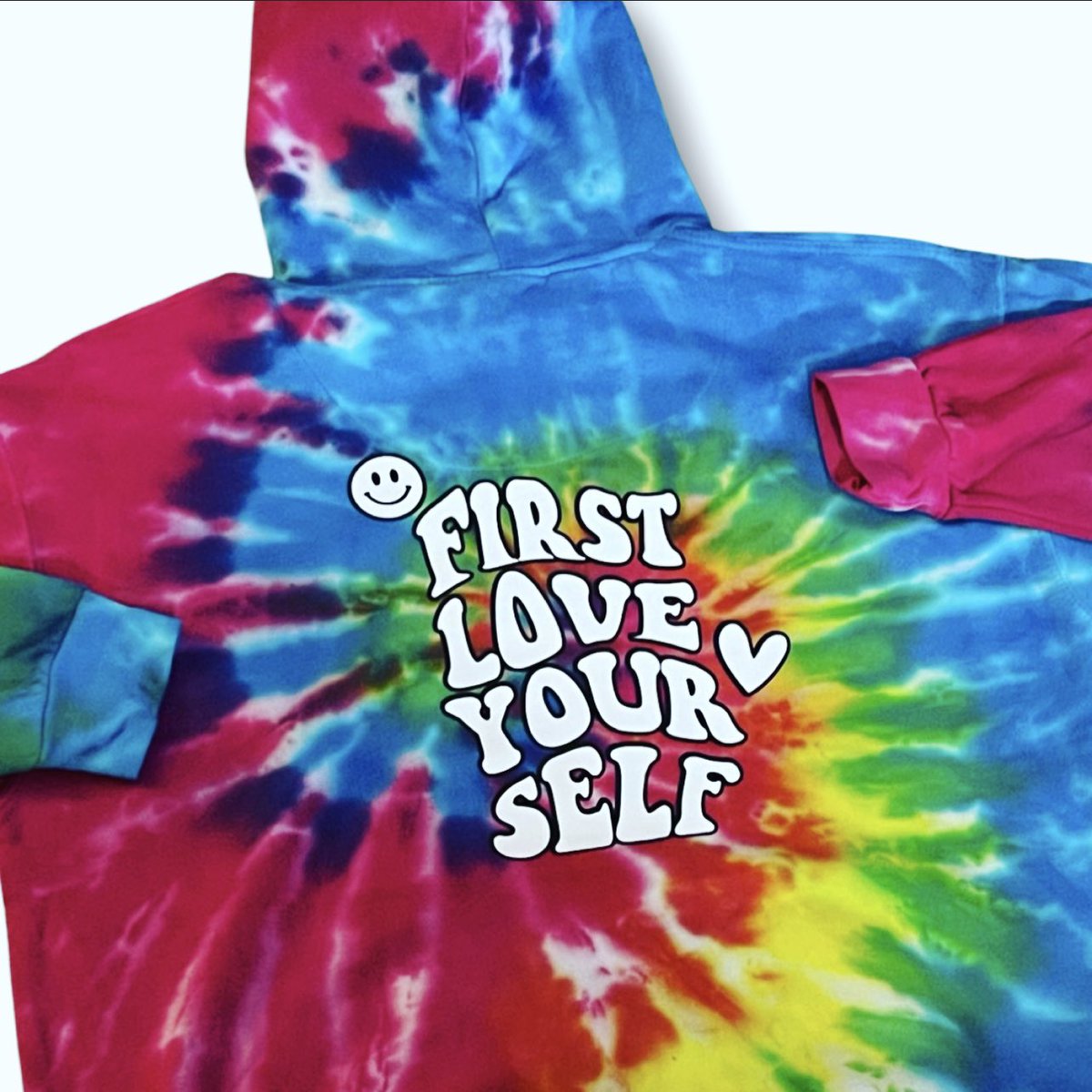 Fly4SeasonsNY's tweet photo. First Love Yourself we back on that FLY sh*t โ
๏ธ (All sizes available)
Website is officially back up
Thank God for Flydays ๐๐ฝ
#TGFF #flydayfriday #FlyFam #WinterSpringSummerFall
Shop now Fly Later ๐๏ธ (Link in bio) https://t.co/9J10o7vuBg