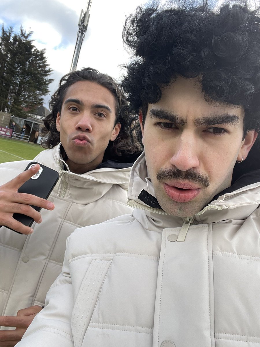 JackMedlin3's tweet image. Drone Mishaps, Football Miss-hits and Hair Misdemeanours on my first day on set for #changingends