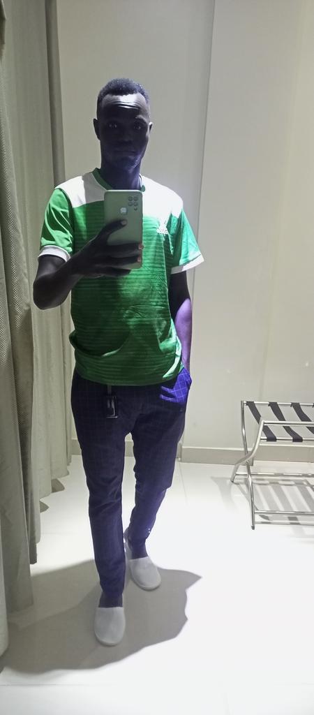 AlfredIru's tweet photo. Man in the Mirror 🪞, if you are looking for this Quality, Contact @imohurejoseph and @LjLj72130279 then @dellaruh of EES https://t.co/OoUGve2Ip5