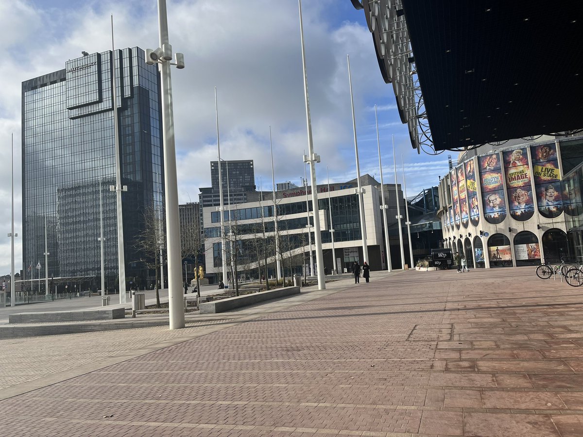 Made it! Shropshire Lass meets the city! #SBS