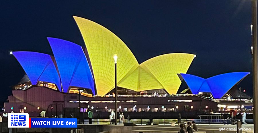 The Sydney Opera House has lit up blue and yellow tonight in support of Ukraine, on the one year anniversary of Russia's invasion.

It comes as the Australian government pledges additional military support for Ukraine and additional sanctions on Russia. #9News