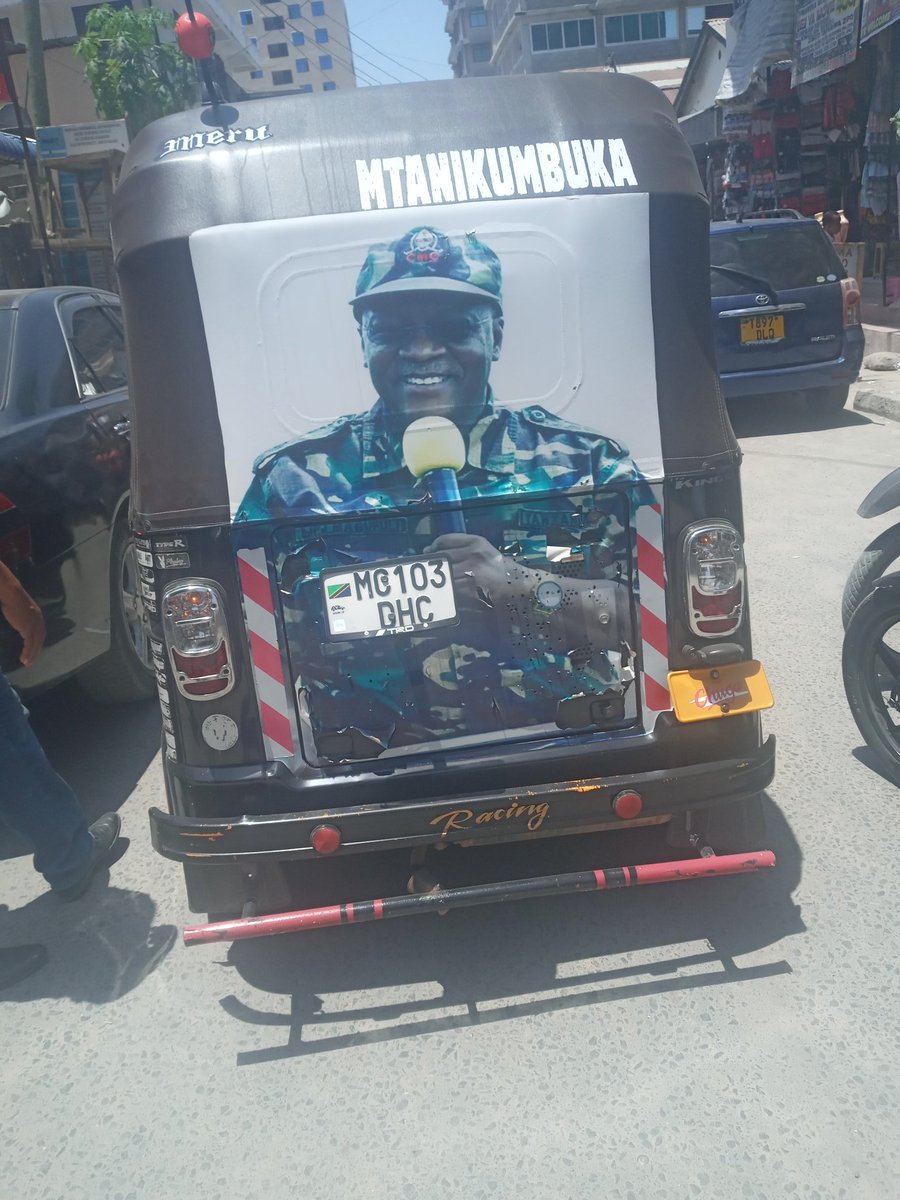 Nimekutana nayo Kariakoo mda huu Mtaa wa Muhonda na Likoma.
R.I.P JPM 🥲🤲