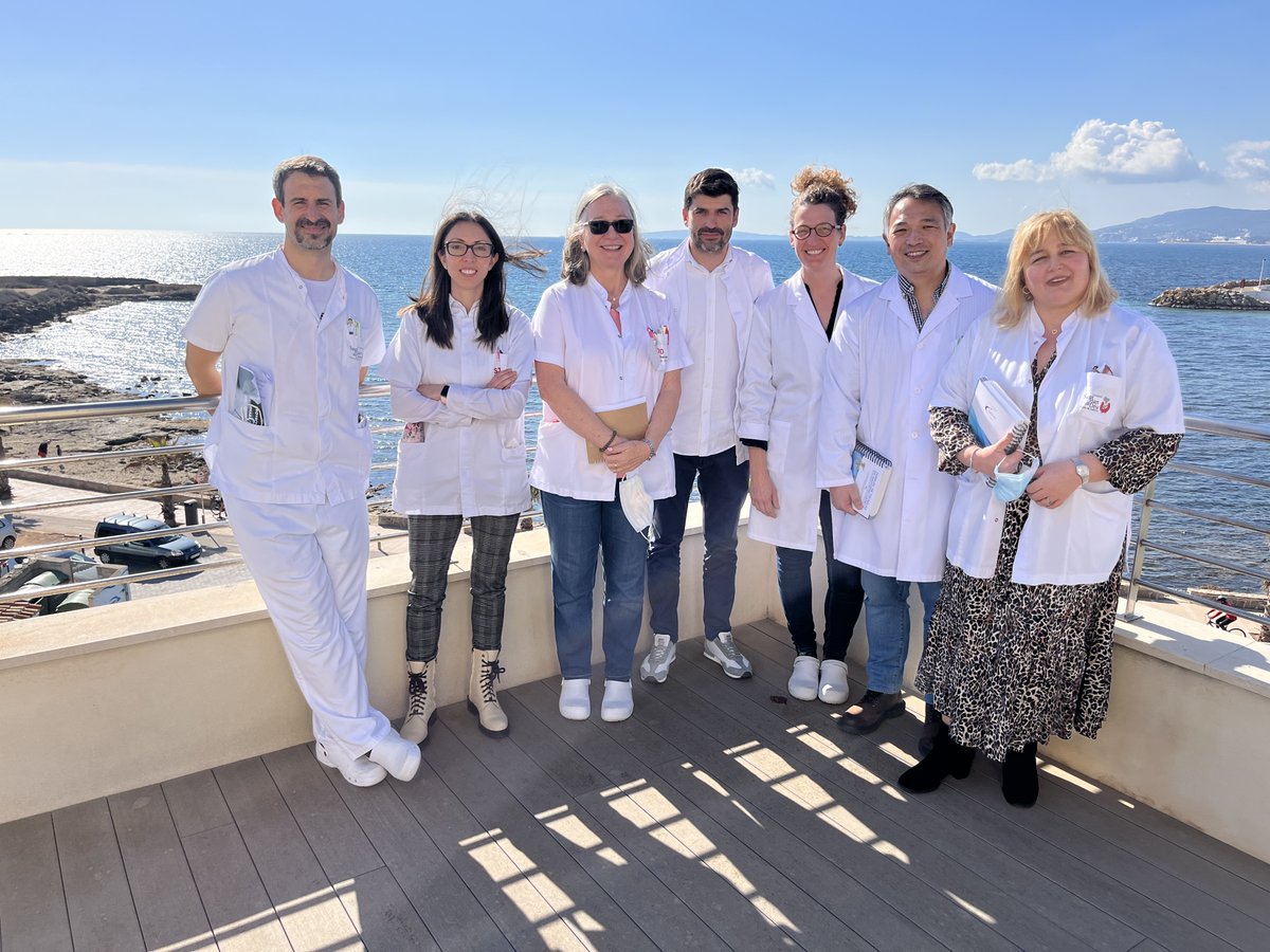 🏥 La Unidad de #Rehabilitación del <a href="/HSJD_PALMA_INCA/">Hospital Sant Joan de Déu Palma-Inca</a> ha introducido la #radiofrecuencia para tratar el #DolorCrónico. El equipo de la Dra. Susana Holub, jefa de Servicio de #MedicinaFísica, ha recibido una formación clínica por parte del <a href="/DrCorderoRHB/">Carlos Cordero MD PhD</a>, del <a href="/hujuanramon/">HU Juan Ramón Jiménez</a> de Huelva.