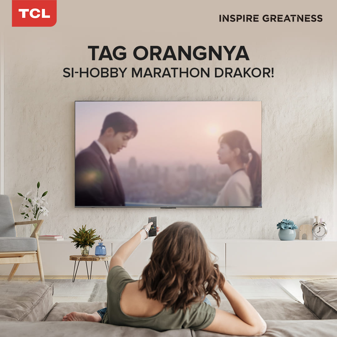 tclelectronicid's tweet photo. Dicari orang yang hobby marathon drakor sampai pagi!!! 😜
Di rekomendasikan nonton pakai TV TCL C635, dijamin wajah Oppa dan Nuna makin licinnnnn😍😍😍
#TCLFestive #TCL #TCLIndonesia #TCLSmartChoice https://t.co/GQt1MJ6iCq