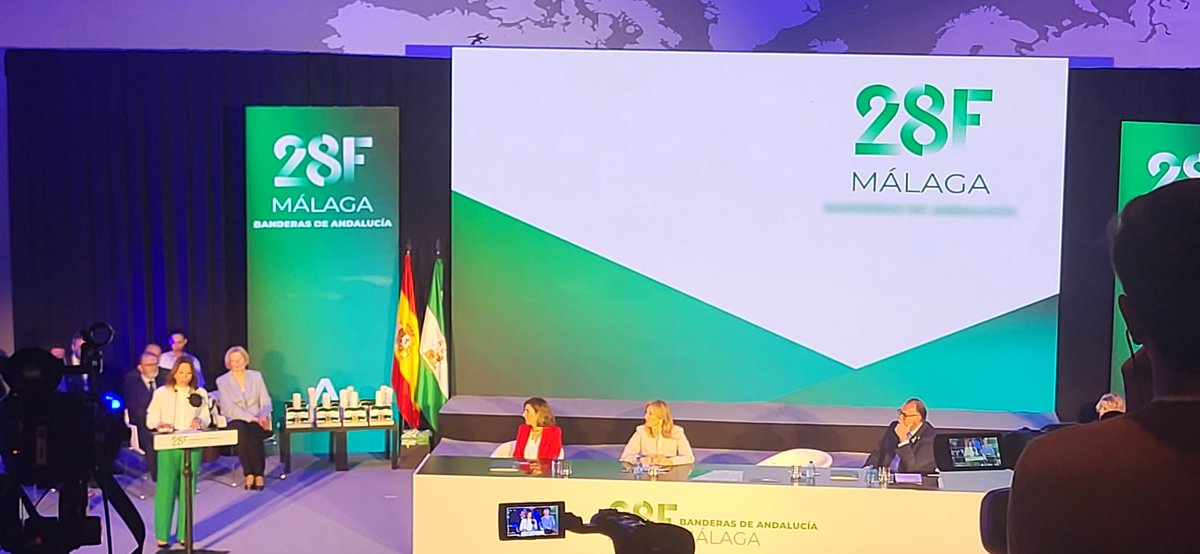 La <a href="/InfoUMA/">Universidad de Málaga</a> acoge este acto de <a href="/AndaluciaJunta/">Junta de Andalucía</a> por el día de Andalucía el próximo día 28.2, en este edificio de la <a href="/FEST_UMA/">@FEST_UMA</a> cuya limpieza realiza <a href="/Clece_/">CLECE</a>.