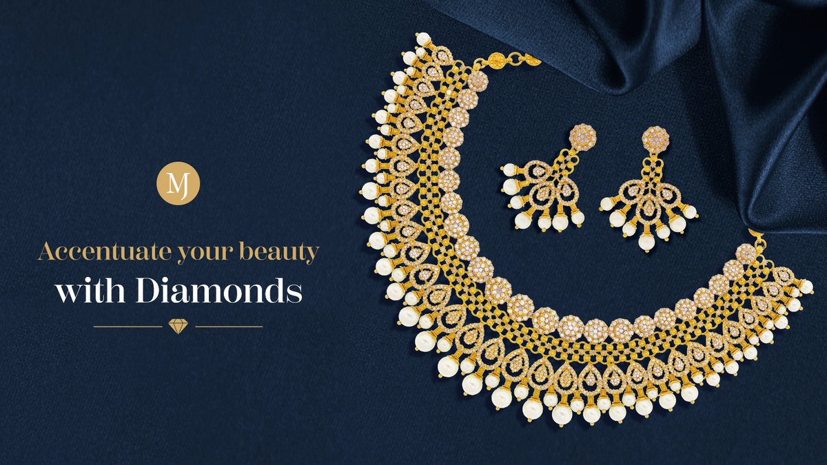 malani_jewelers's tweet image. Diamonds never fail to enhance a look. So what better than a gorgeous Rose Cut Diamond and Gold necklace set encircled with Pearls? You can view our necklace set collection at bit.ly/3KvOzOB

#MalaniJewelers #NecklaceSet #DiamondNecklaceSet #GoldNecklaceSet