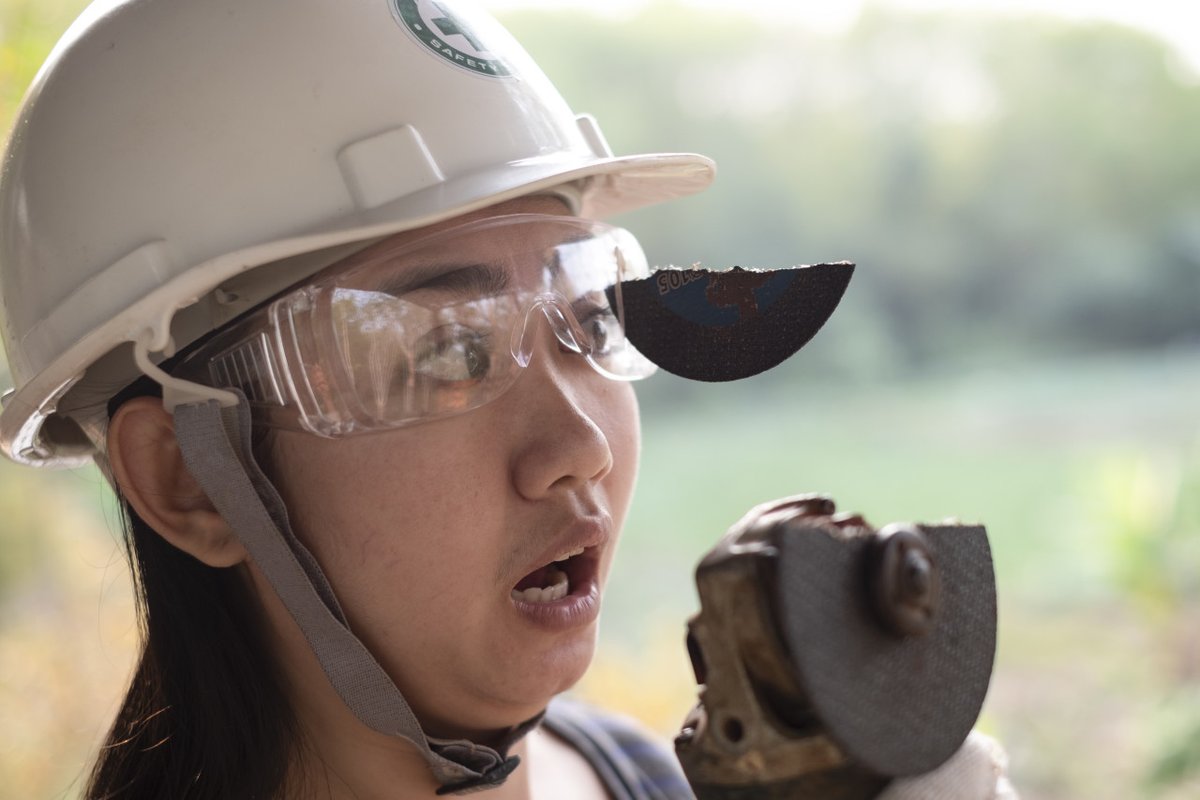 SafetySignUK's tweet image. Staffs eyes face many hazards on-site: from something simple as dust to flying objects. 

Make sure staff are fully protected, check what eye protection they need.

#constructionsite #healthandsafety #staffprotection 

EYE PROTECTION safetysigns.uk.com/Catalogue/PPE-…