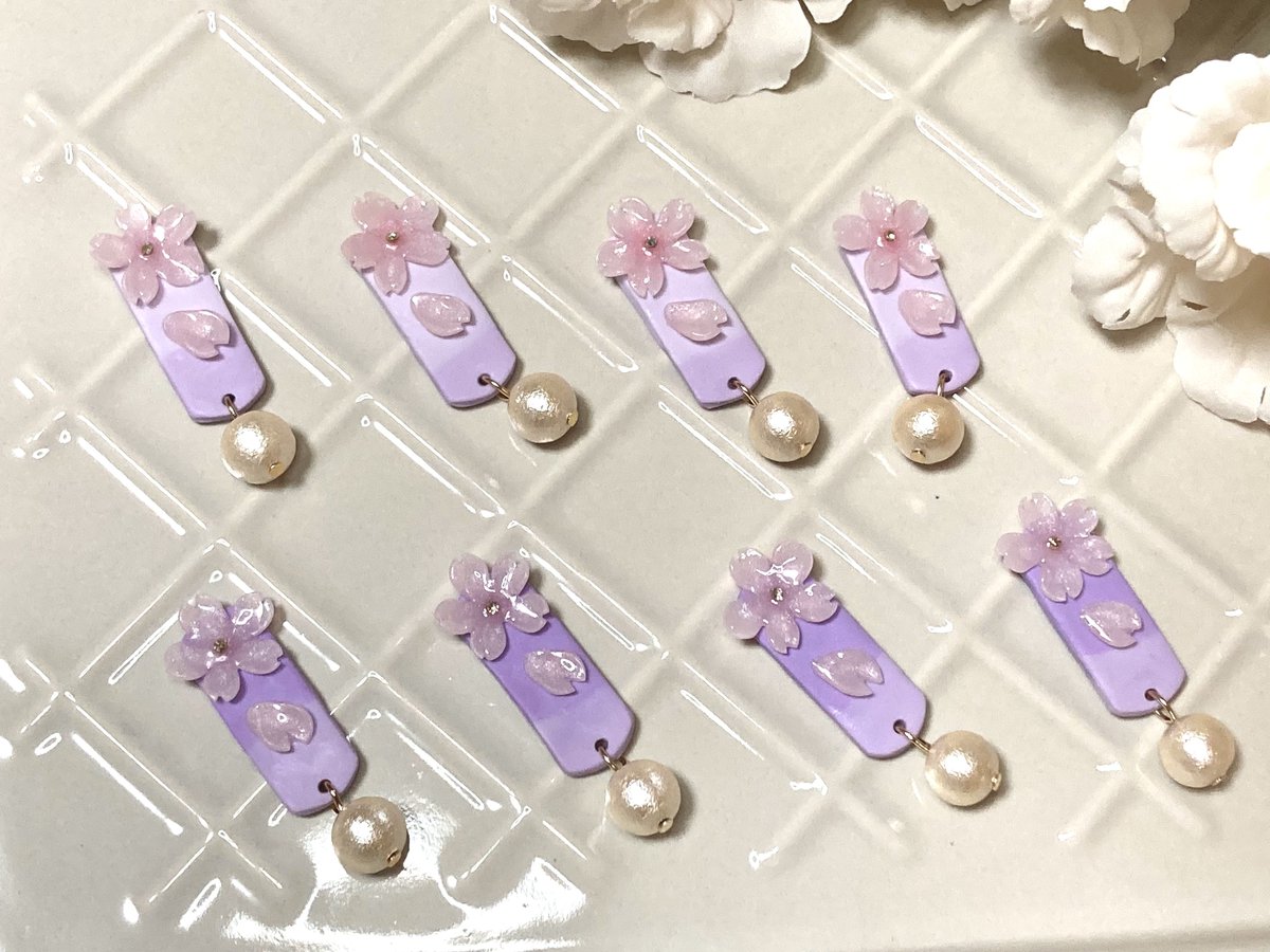 RIICHI_sewing's tweet photo. 桜シリーズ第二弾！

キラキラユラユラができましたー！

後日販売登録予定🌸

→https://t.co/yLgK5z8c9v

動画も→ https://t.co/ZOseiU8hPe

#ポリマークレイ
#樹脂粘土
#ハンドメイドアクセサリー
#ハンドメイド好きさんと繋がりたい
#ハンドメイド作家さんと繋がりたい https://t.co/n5Ao6HYhkO