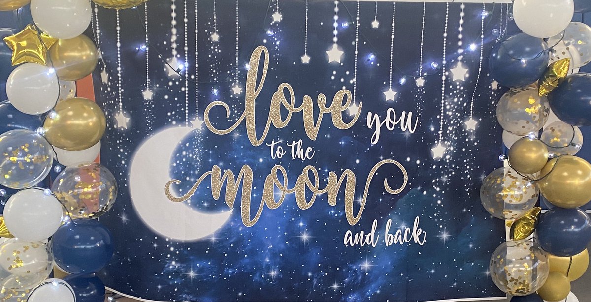 CradockES's tweet photo. Our very first Daddy Daughter dance at Cradock Elementary School was a HUGE success!! Shoutout to our amaaazing PTA, faculty, staff and administration!! #PPSStrong #EagleNatiom #PPS #CrES @JolleyLa @PortsVASchools @ebracyPPS https://t.co/DIMawFcqML