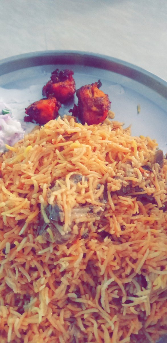 heartsjustice01's tweet photo. After a month!!! ❤️❤️❤️🤤🤤🤤
#MuttonBriyani #Chicken65 #Raitha #Egg https://t.co/gCMSI2Tmng