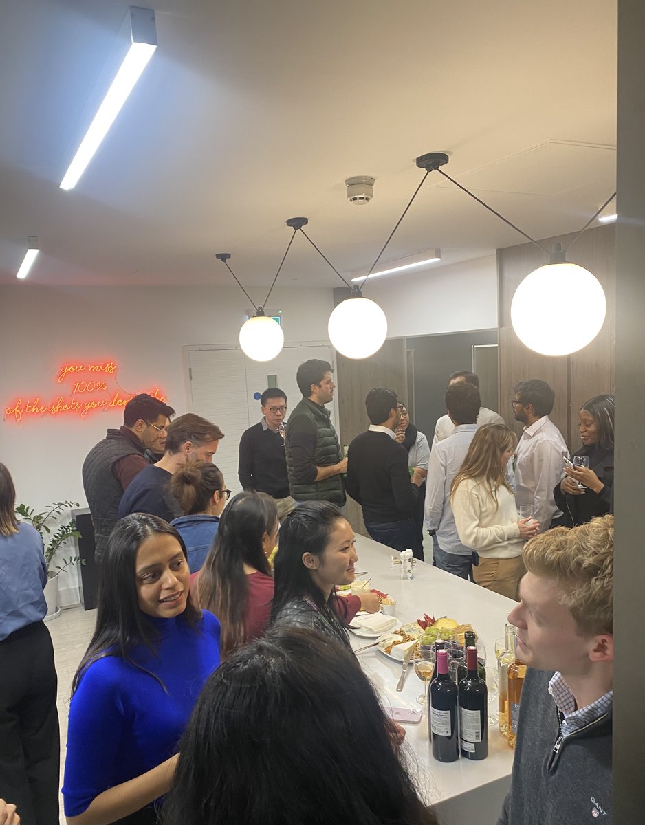 TargetGlobalVC's tweet photo. Yesterday we hosted 15 @LBS students for their annual #VCTrek where they got to hear some insights from our investment team members Khalil Hefaf and Joshua Stein and network with our dynamic team over food and drinks! 🥂
#VentureCapital #EuropeanVC #LBS https://t.co/0YRkTcgBSP