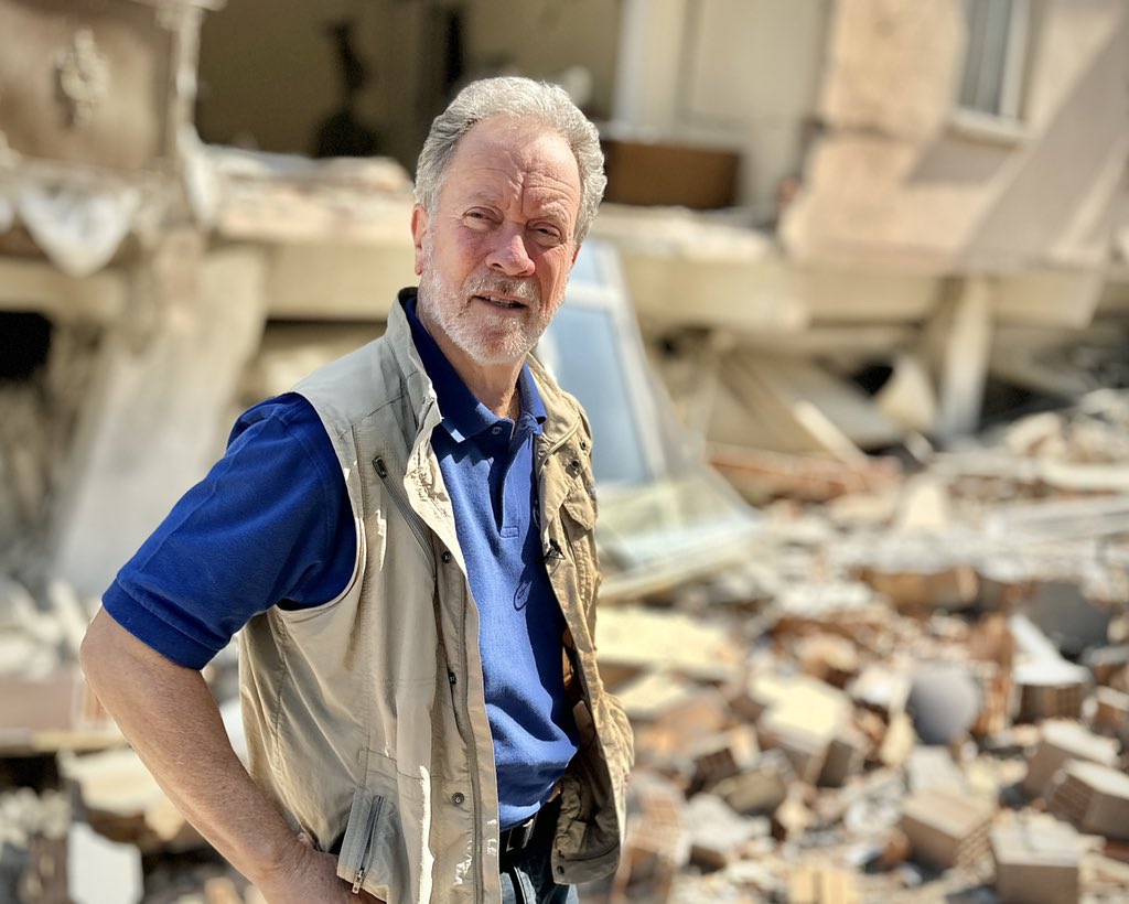 WFPChief's tweet image. Standing at the epicenter here in Türkiye, where the scale of devastation I’m seeing is indescribable. 18 million people across the region have been impacted. 

As this catastrophe fades from news headlines, I’m here to remind the world that we cannot forget these people.