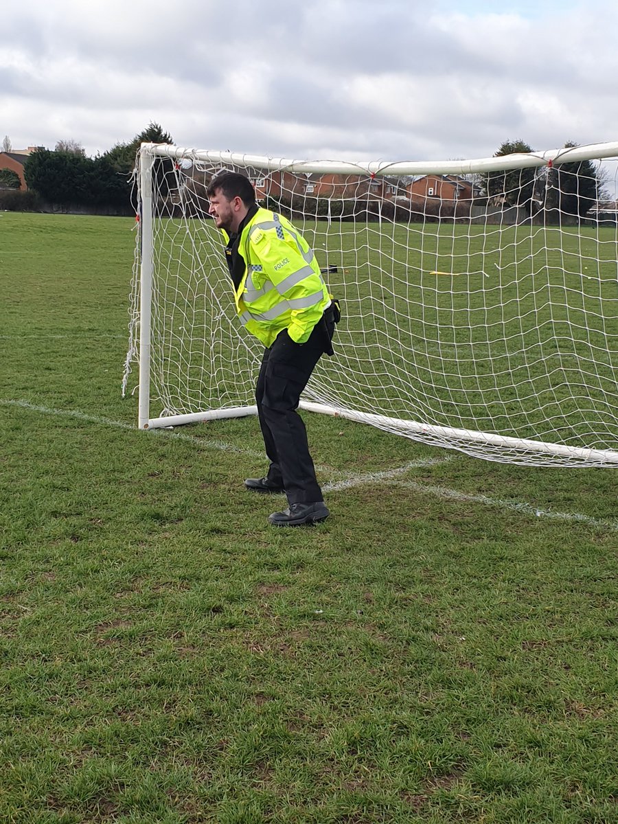 ShardEndWMP's tweet photo. Officers are at Flaxley Playing Fields with @FITCAPCIC today for their taster session. We have been playing some football this morning. Don't quit your day job Max!
#football @BrumPartnership @BrumPolice https://t.co/Ms5MxKKlcc