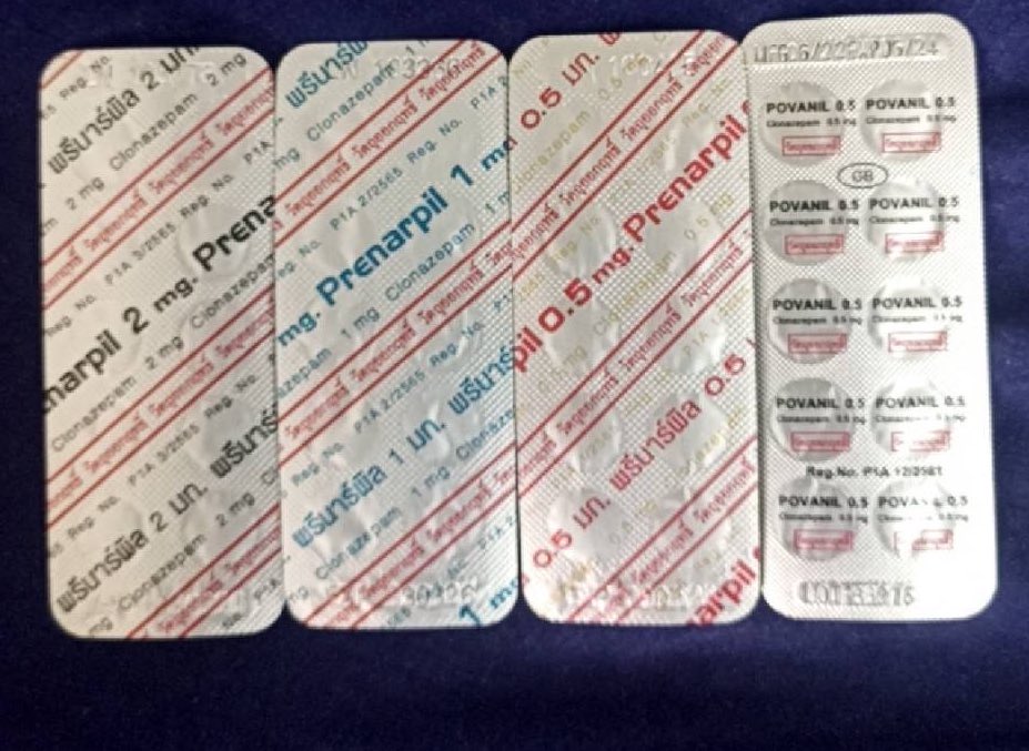 lab_over's tweet image. จัดโปรสายขาว+ตัวดันครับผม 470฿สุดจัด
จะบอกราคานี้รวมส่งเเล้วน้า มี3ชุดครับผม
#บุหรี่ไฟฟ้าราคาถูก #บุหรี่ไฟฟ้าราคาถูก