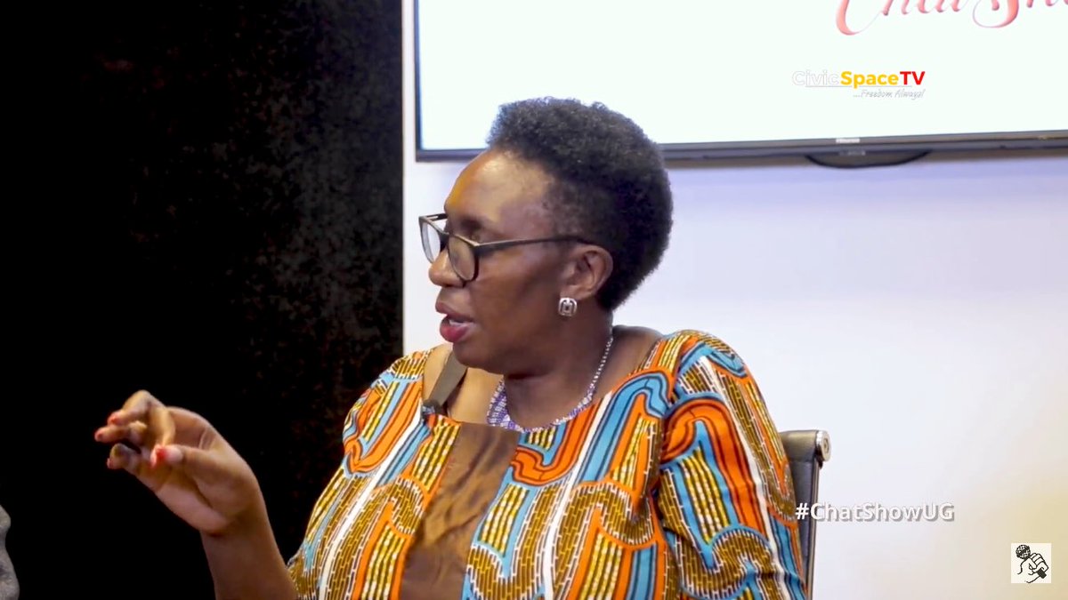 jeffsimbrown's tweet photo. “Every year after an election, we have a food crisis.” 

Agnes Kirabo from @FRAUGANDA notes how our Agricultural sector is very fragile and is poorly planned for. 

▶️https://t.co/DI9VXtfZXB

#ChatShowUG
#CivicSpaceTV https://t.co/rPDBzJSjkT