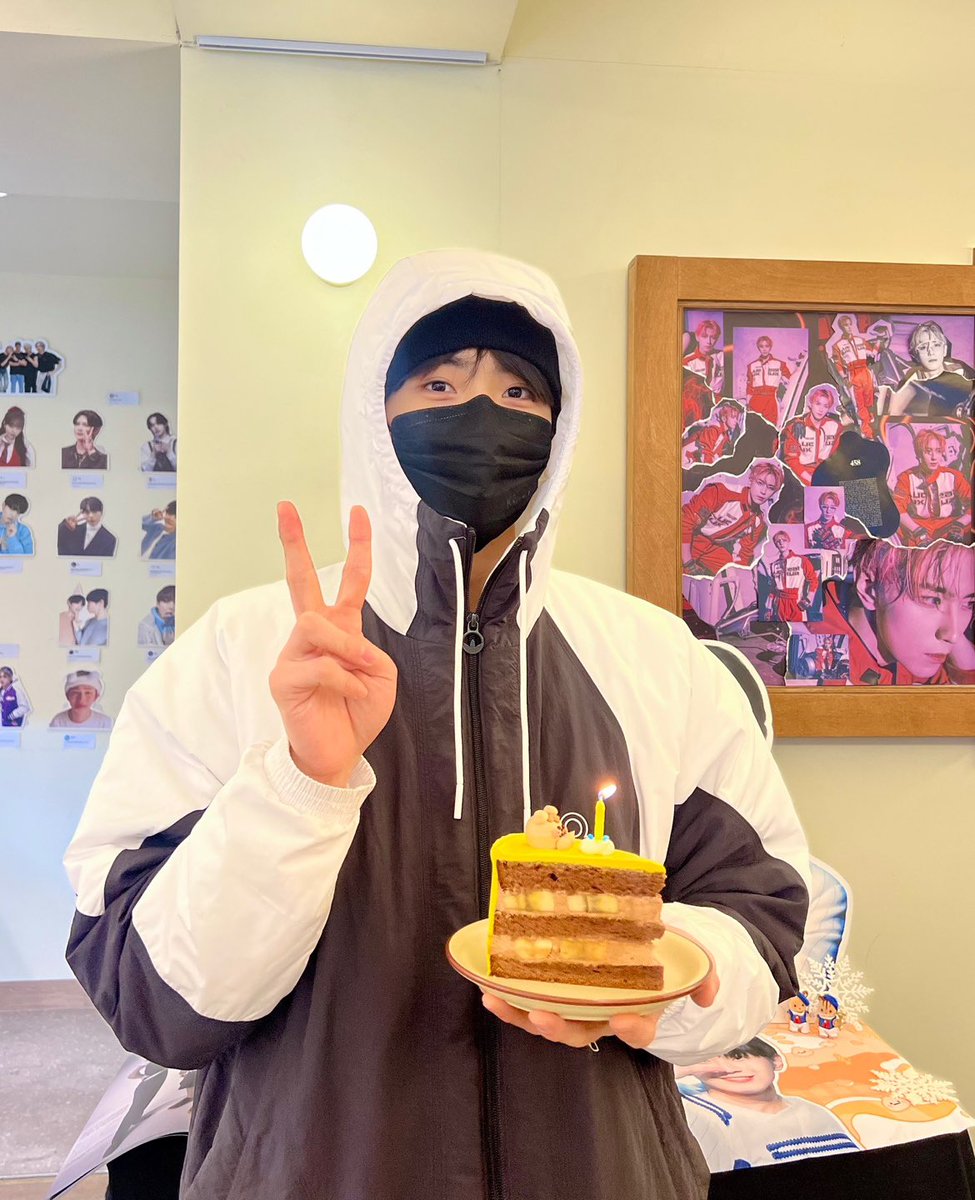 xeehxehex's tweet photo. 아니x발용아...
남친짤무제한제공진실사건이 https://t.co/EUSNHBUai9