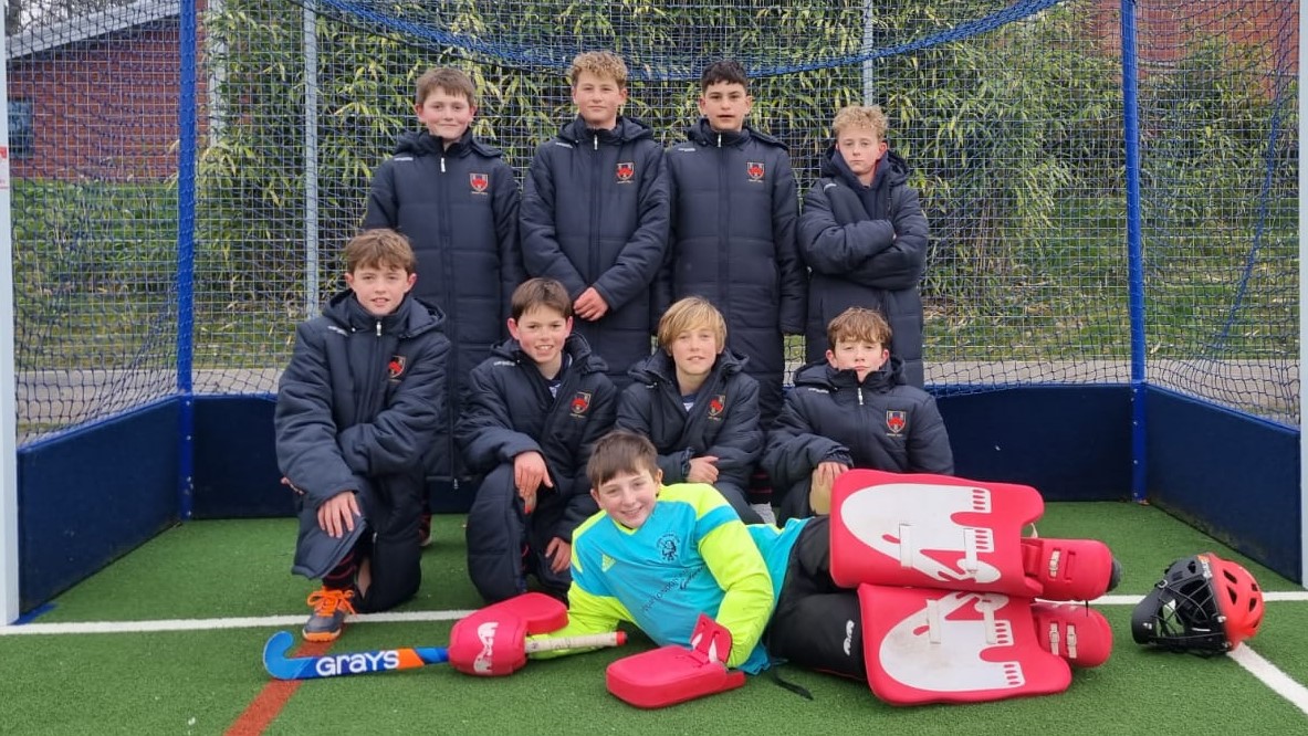 Mount_Kelly's tweet photo. The U13 Boys' were runners up at the U13 #DevonHockey tournament, successfully qualifying for the West Hockey regional tournament in early March where they will play the best sides from the region. This is the second consecutive year that the U13 boys have qualified ππ https://t.co/QUD5Jzl6Y6