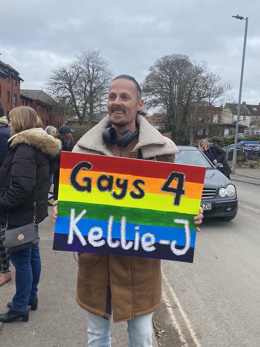 SVPhillimore's tweet photo. #LetWomenSpeak
#WhatDidSheSay?

Trowbridge. What did KJK say that merits a threat of handcuffs and arrest? Was it ‘lesbians don’t have penises’? https://t.co/brdvb856OW